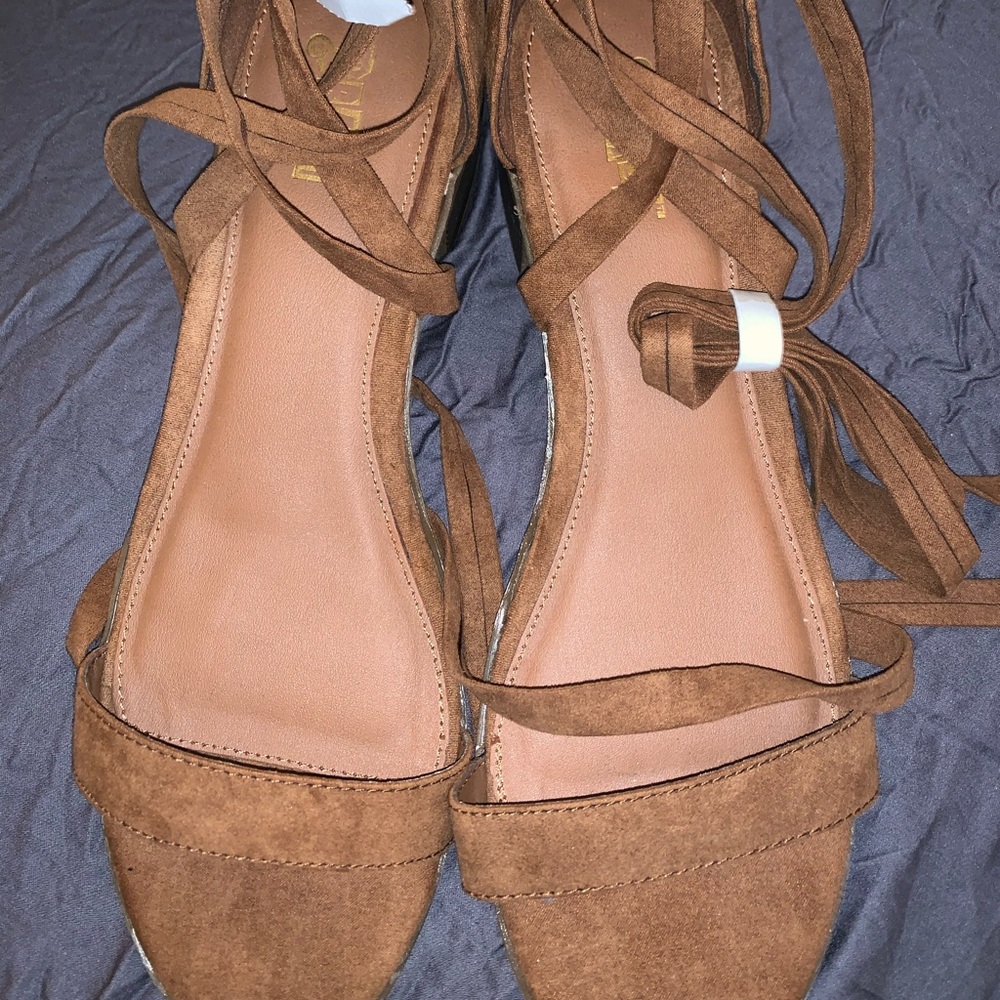 Women’s block heel sandals